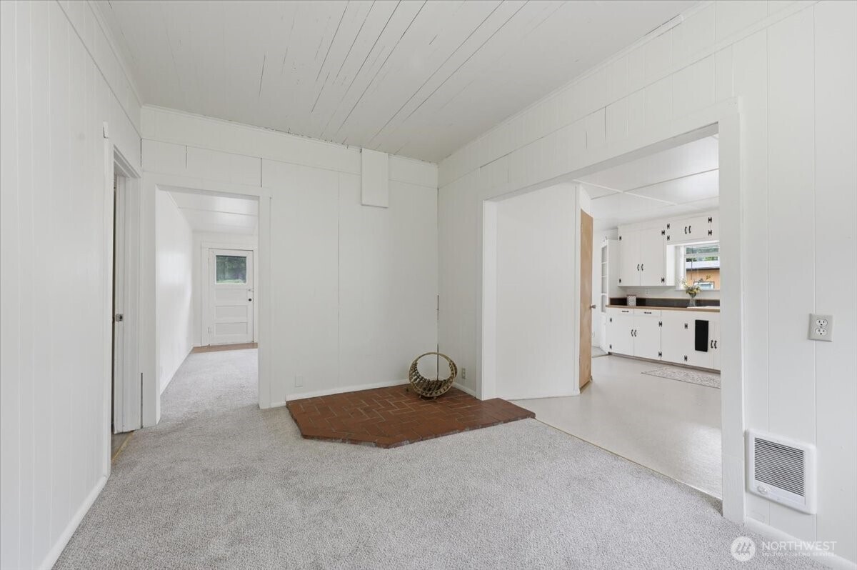23746 Old Day Creek Road, Unit A & B Sedro-Woolley, WA 98284 - Photo 10 of 36 a view of a big room with closet and windows