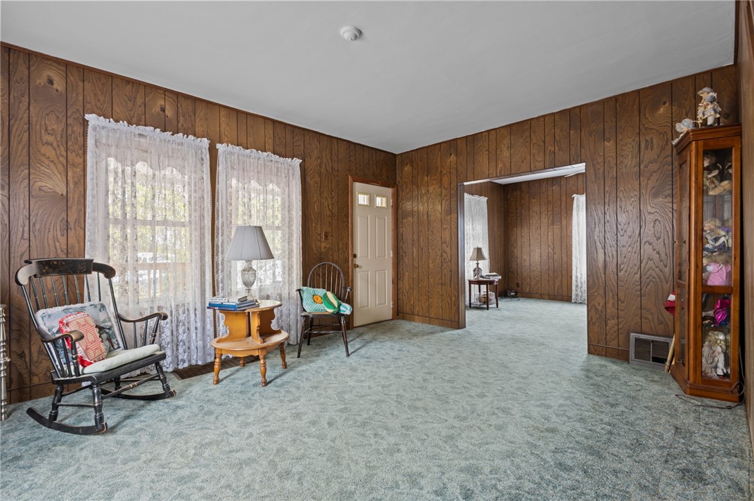 86 Fall Street Woonsocket, RI 02895 - Photo 18 of 49