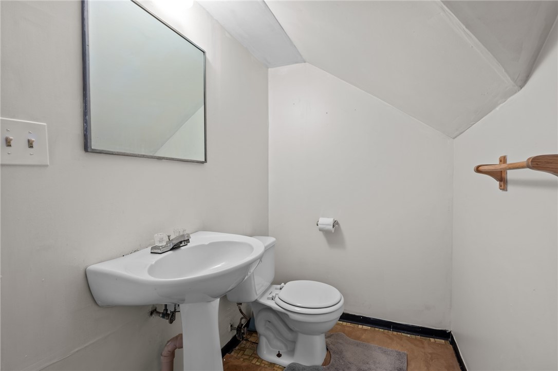 86 Fall Street Woonsocket, RI 02895 - Photo 38 of 49