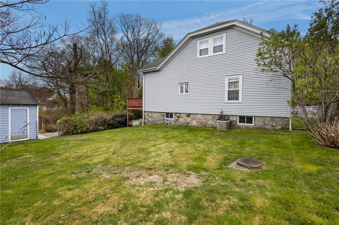 86 Fall Street Woonsocket, RI 02895 - Photo 6 of 49