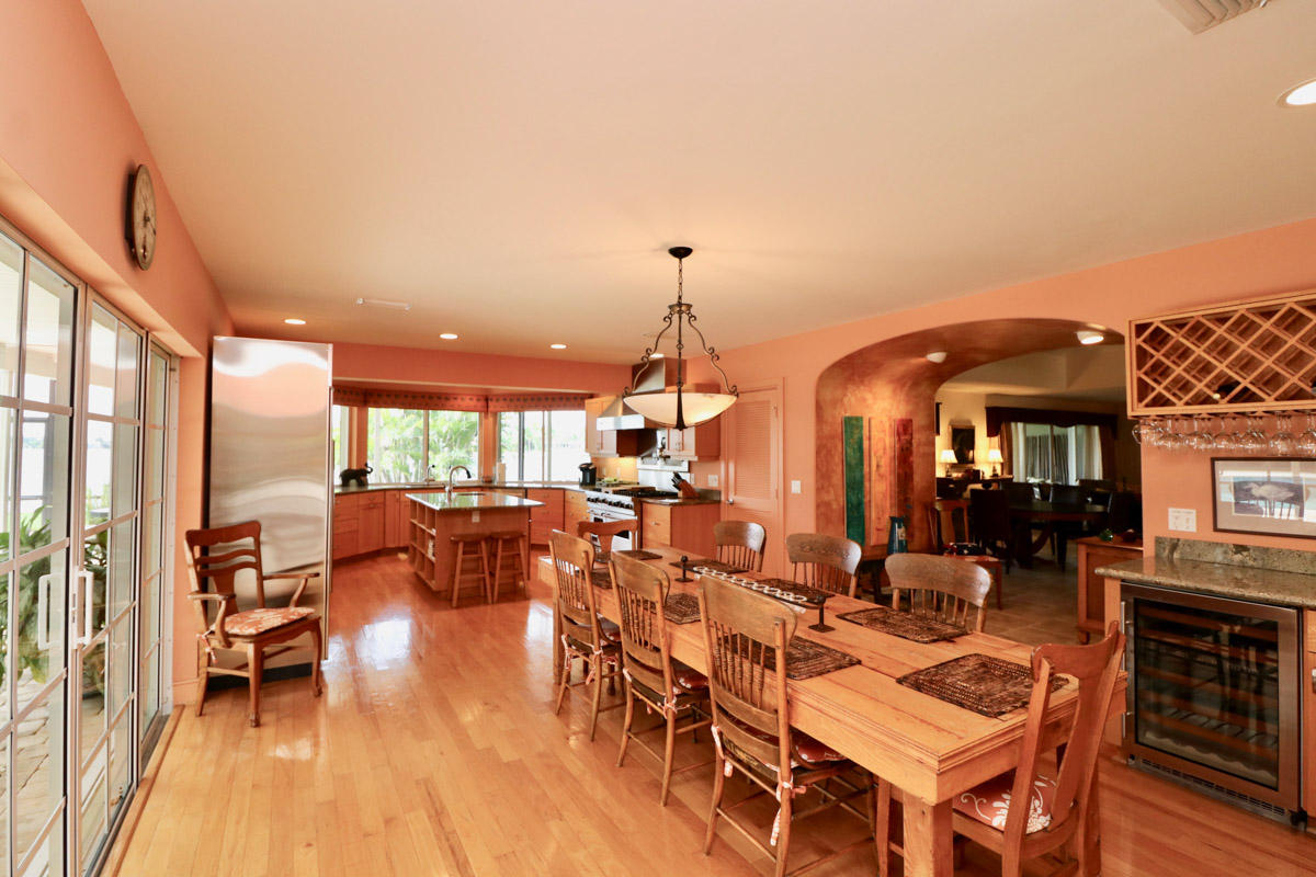 308 West Riverside Drive Jupiter, FL 33469 - Photo 22 of 61 IMG_4441