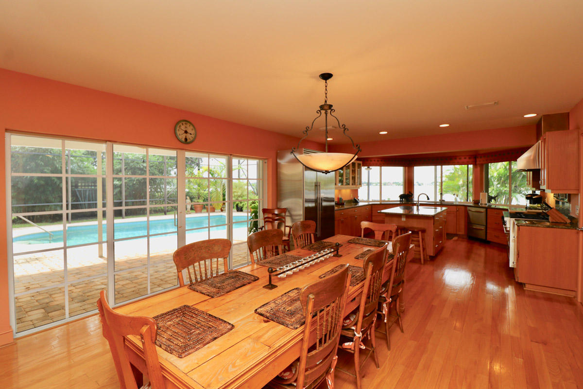 308 West Riverside Drive Jupiter, FL 33469 - Photo 23 of 61 IMG_4442