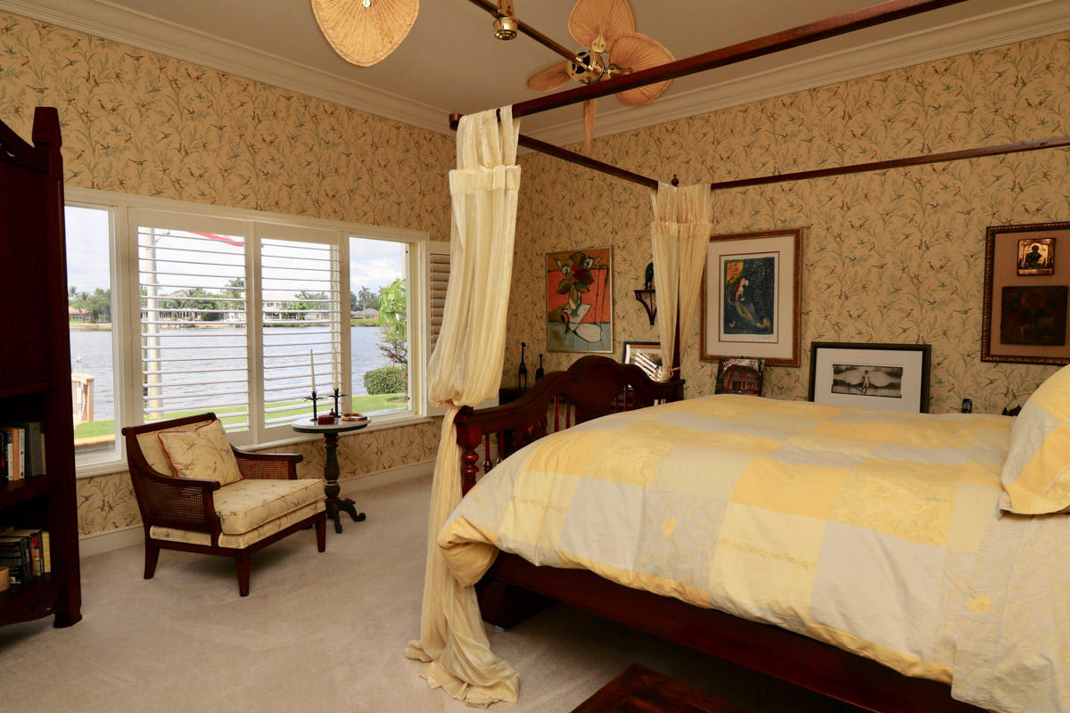 308 West Riverside Drive Jupiter, FL 33469 - Photo 29 of 61 IMG_4460