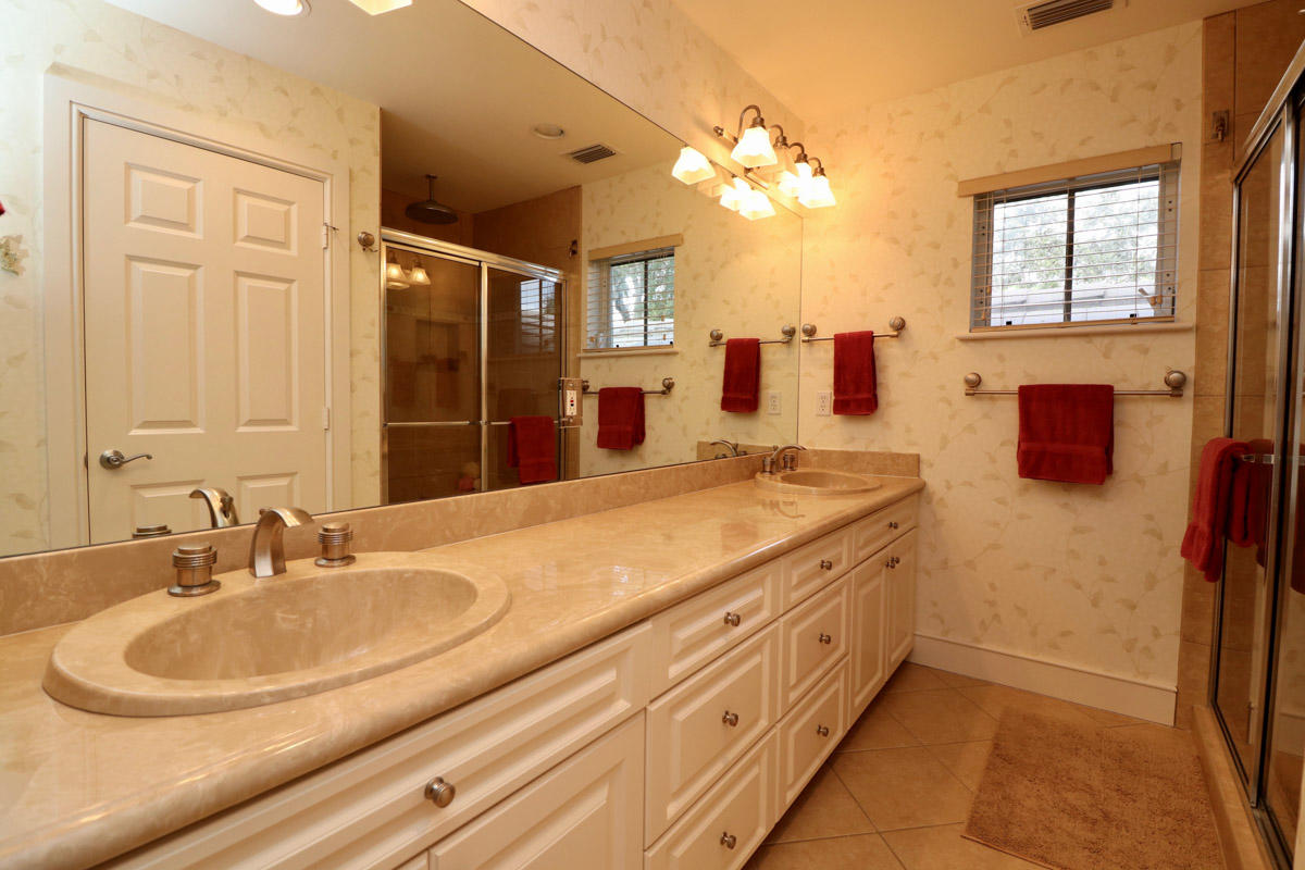 308 West Riverside Drive Jupiter, FL 33469 - Photo 33 of 61 IMG_4466