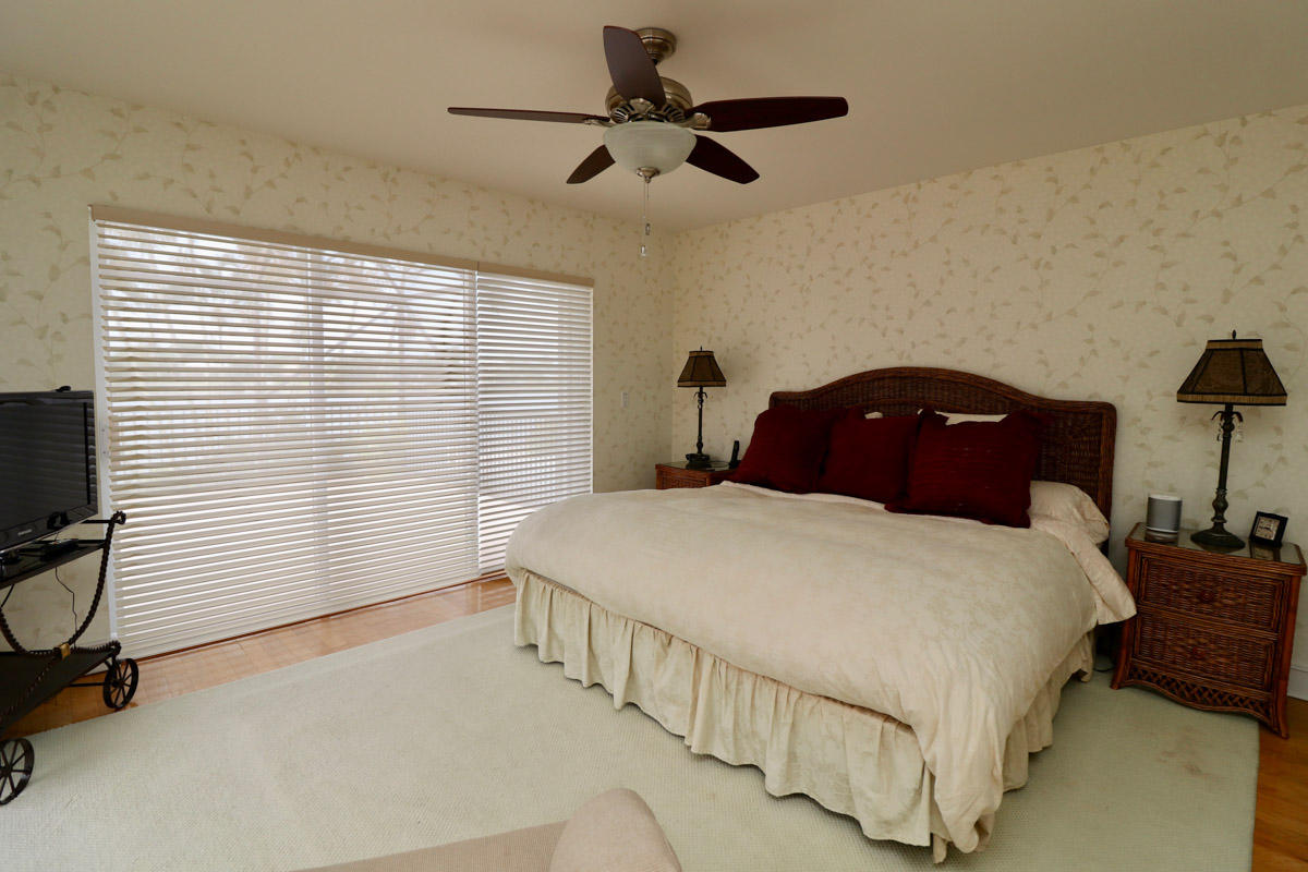 308 West Riverside Drive Jupiter, FL 33469 - Photo 34 of 61 IMG_4469