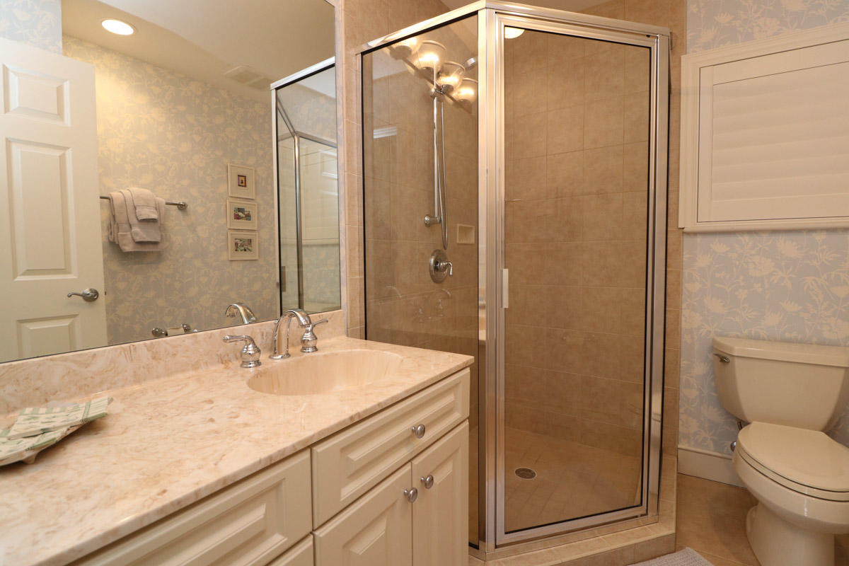 308 West Riverside Drive Jupiter, FL 33469 - Photo 41 of 61 IMG_4478