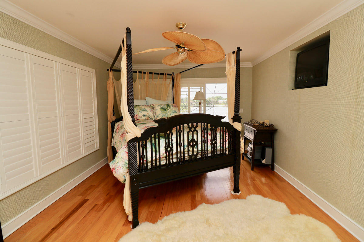 308 West Riverside Drive Jupiter, FL 33469 - Photo 43 of 61 IMG_4481