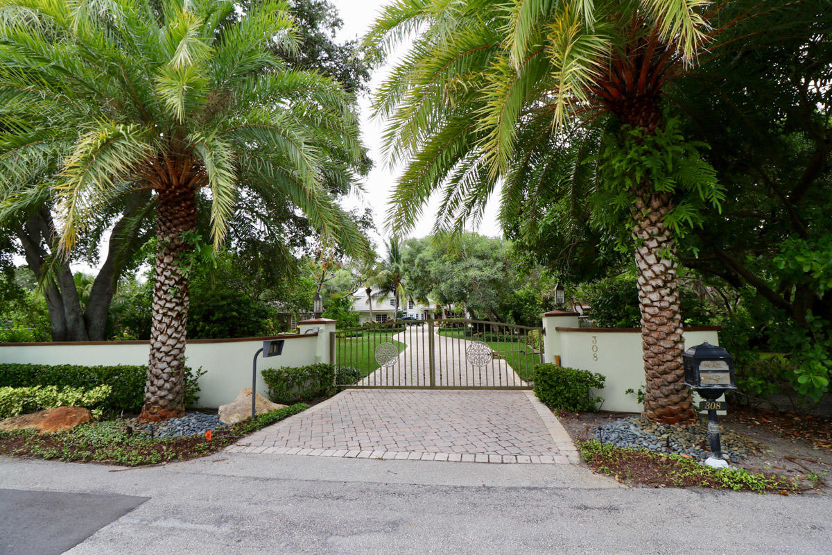 308 West Riverside Drive Jupiter, FL 33469 - Photo 48 of 61 IMG_4487
