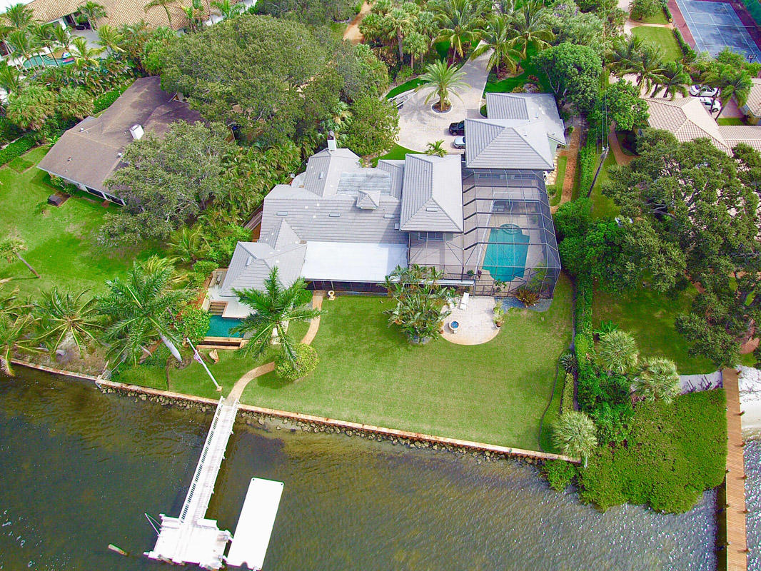 308 West Riverside Drive Jupiter, FL 33469 - Photo 55 of 61 YUN00011