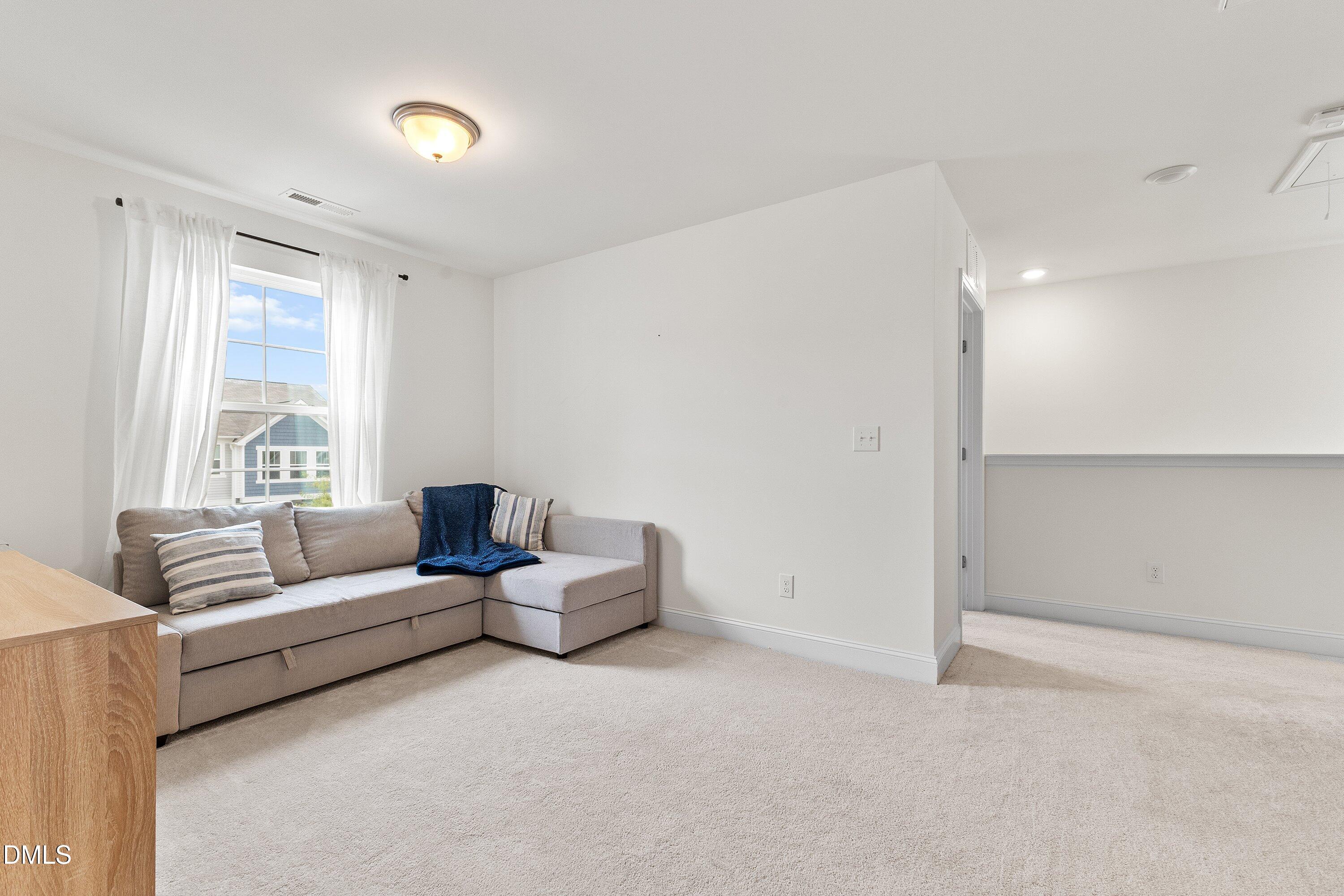 1260 Channel Drop Boulevard Zebulon, NC 27597 - Photo 18 of 29 Loft Area pic 2