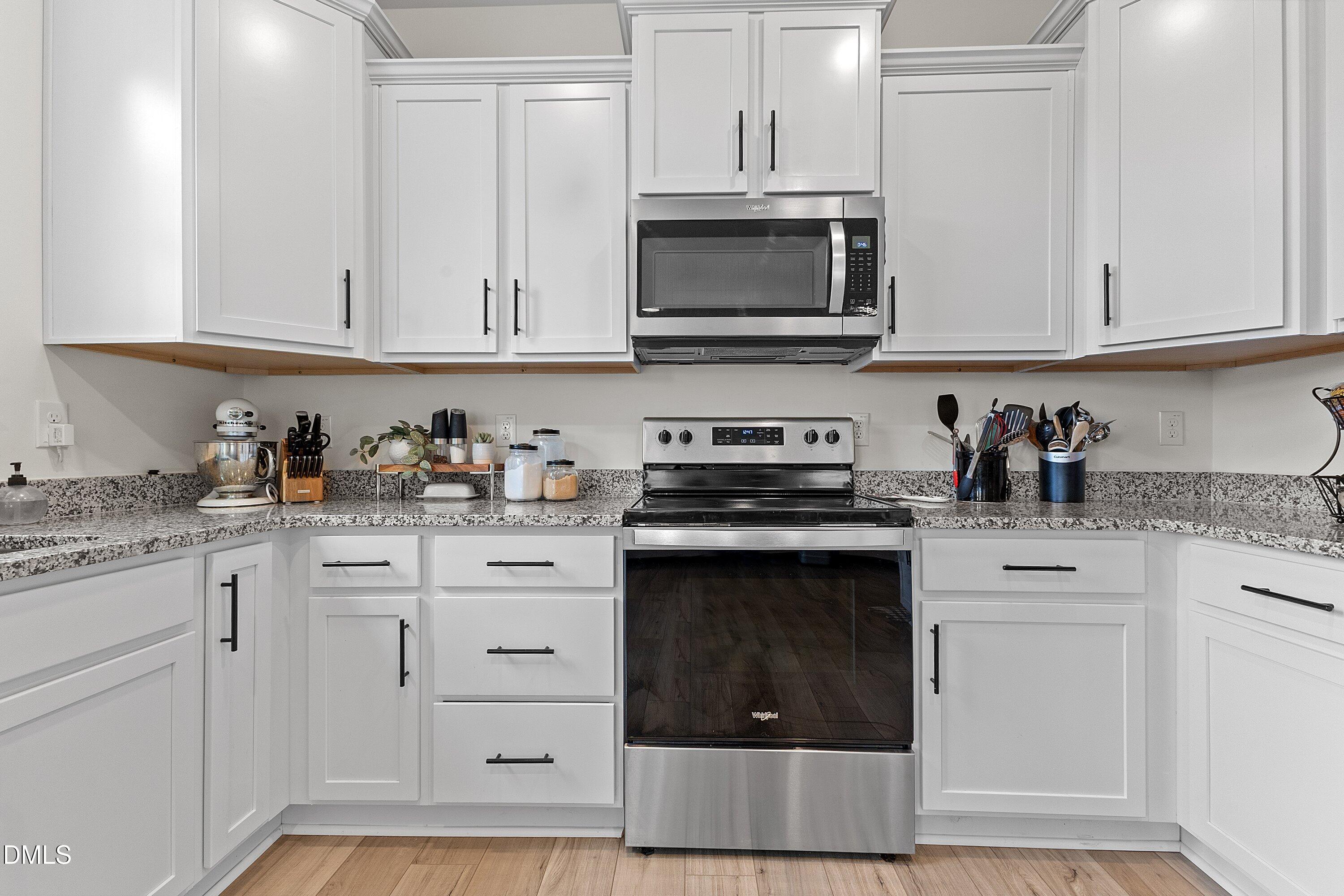 1260 Channel Drop Boulevard Zebulon, NC 27597 - Photo 7 of 29 Kitchen pic 2