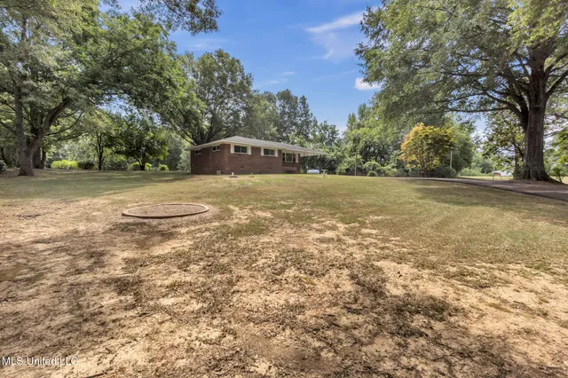$292,900 | 2234 Highway 301, Hernando, MS 38632