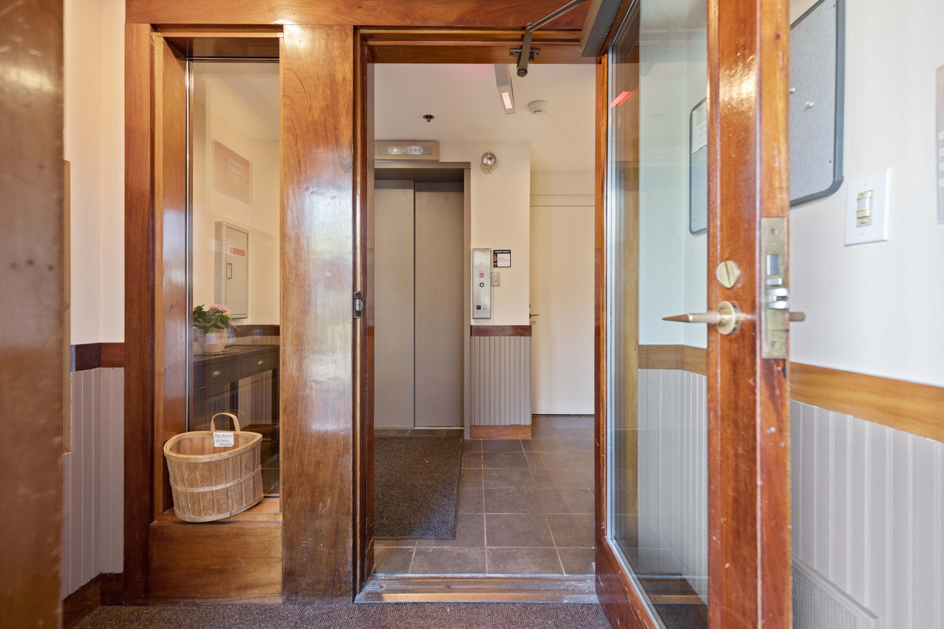 149 Fort Road, Unit 11 South Portland, ME 04106 - Photo 3 of 36 149 Fort Rd South Portland - 002