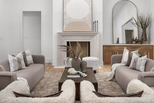 $3,700,000 | 609 Bowling Avenue, Nashville, TN 37215