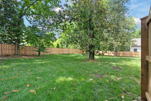 $3,700,000 | 609 Bowling Avenue, Nashville, TN 37215