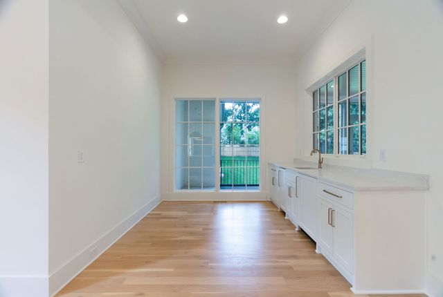 $3,700,000 | 609 Bowling Avenue, Nashville, TN 37215