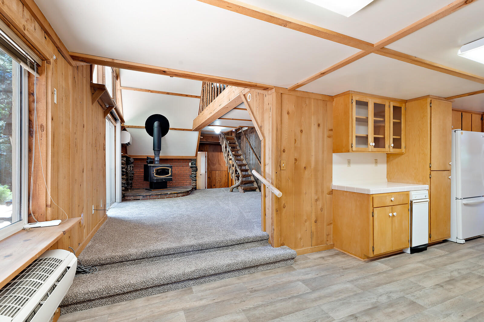 3990 Galice Road Merlin, OR 97532 - Photo 11 of 43 a view of living room and kitchen