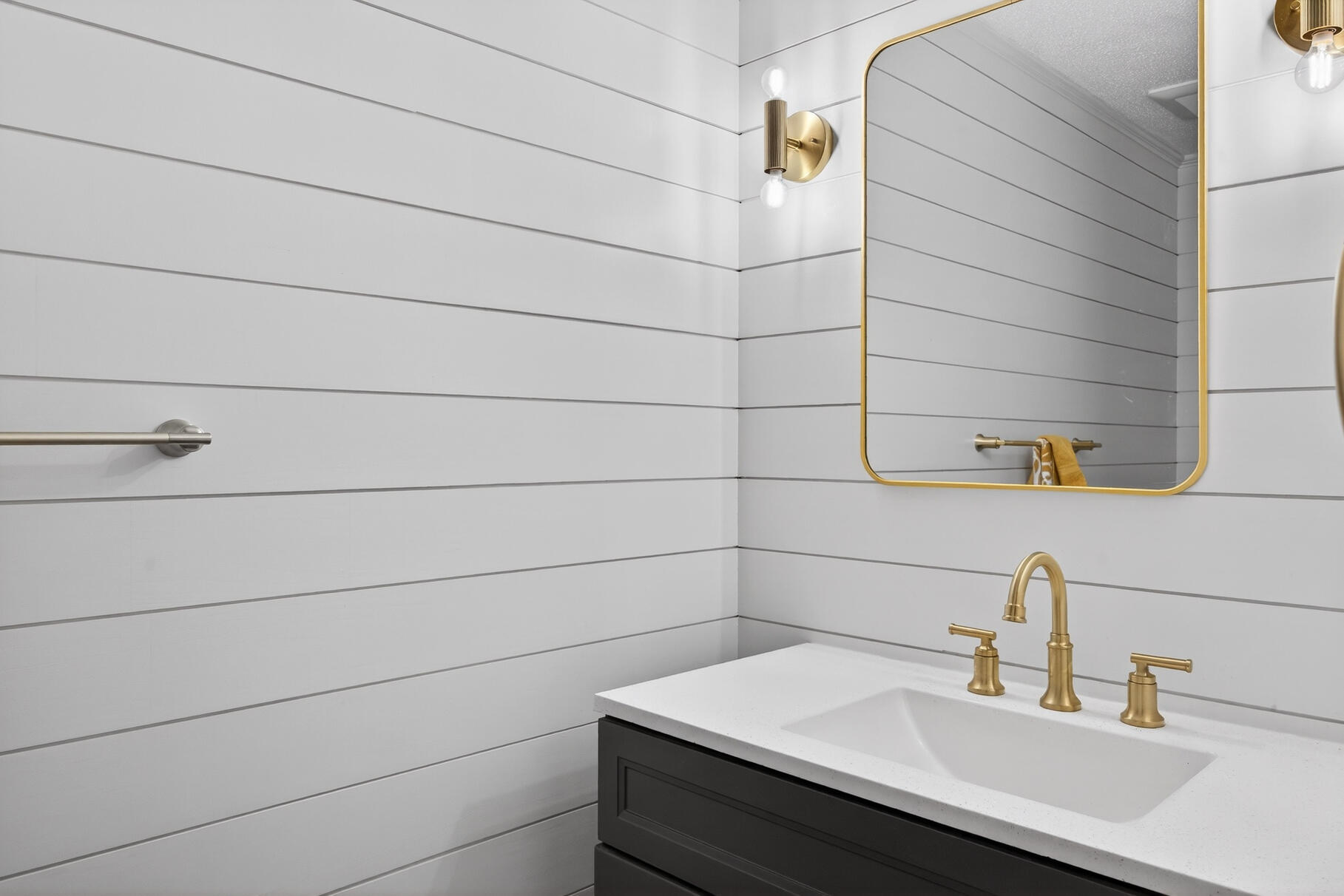 481 Buck Island Road, Unit 11BB West Yarmouth, MA 02673 - Photo 12 of 34 a bathroom with a sink and shower