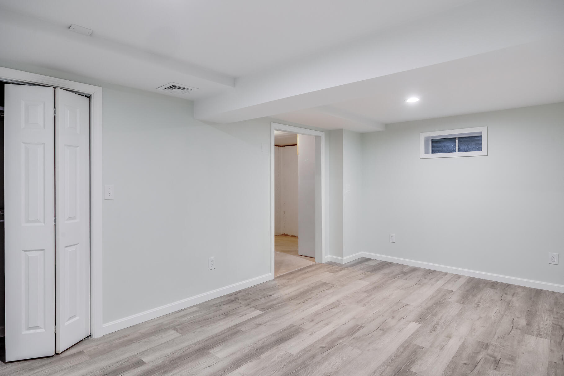 481 Buck Island Road, Unit 11BB West Yarmouth, MA 02673 - Photo 28 of 34 a view of an empty room