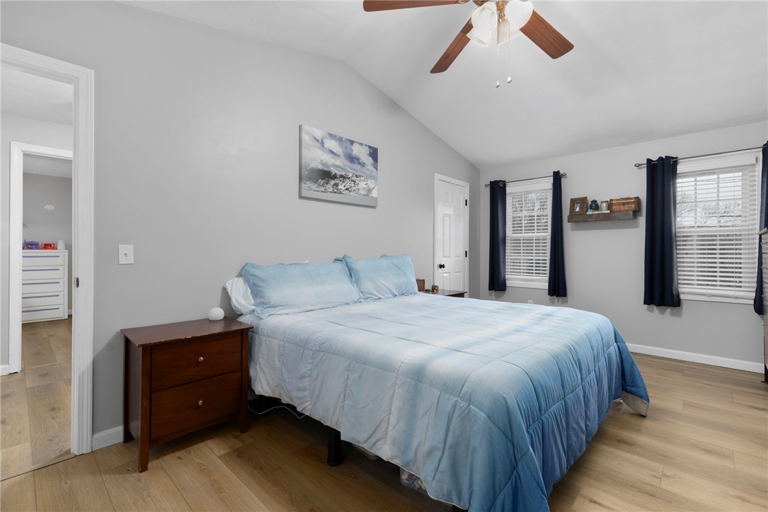 69 Walden Way Cranston, RI 02921 - Photo 23 of 50