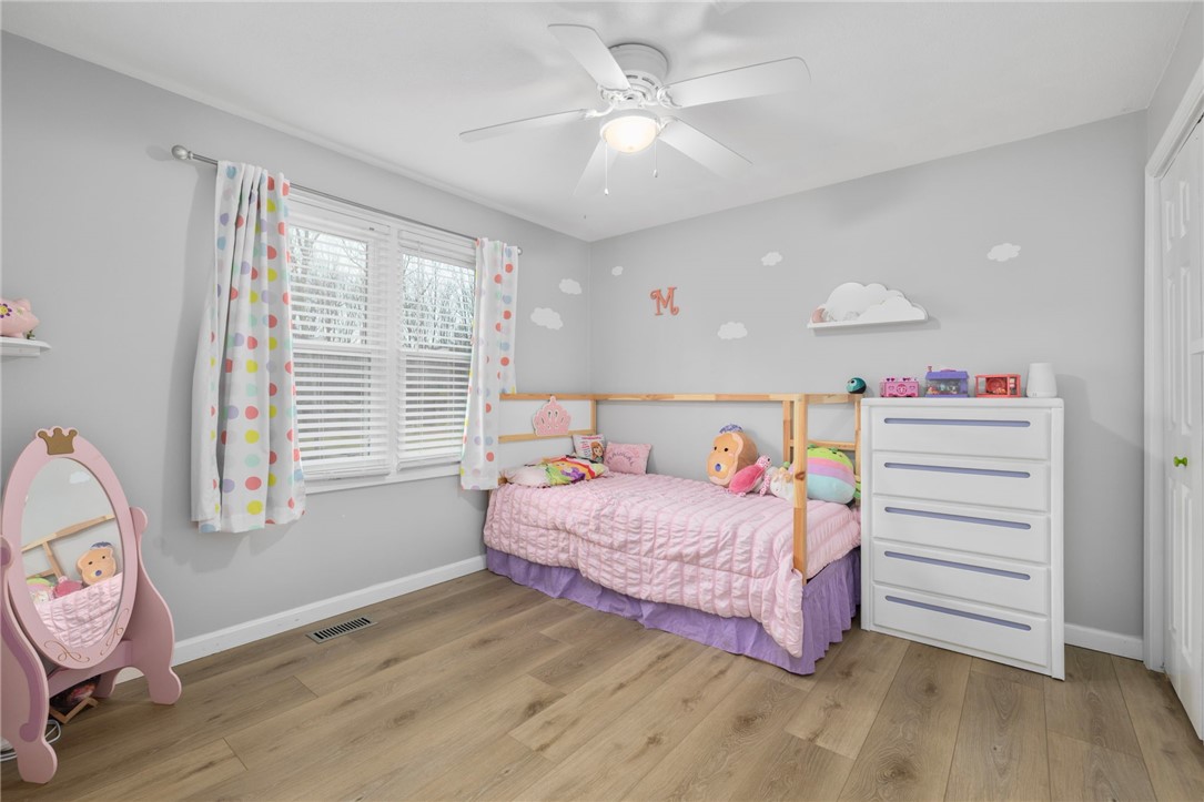 69 Walden Way Cranston, RI 02921 - Photo 27 of 50