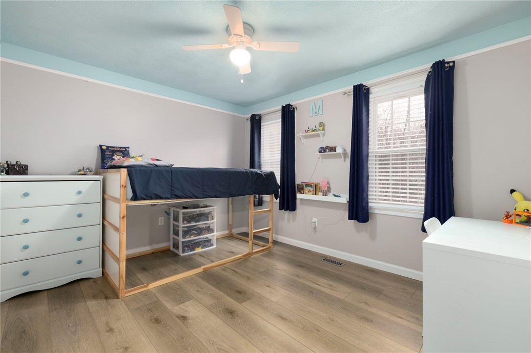 69 Walden Way Cranston, RI 02921 - Photo 29 of 50