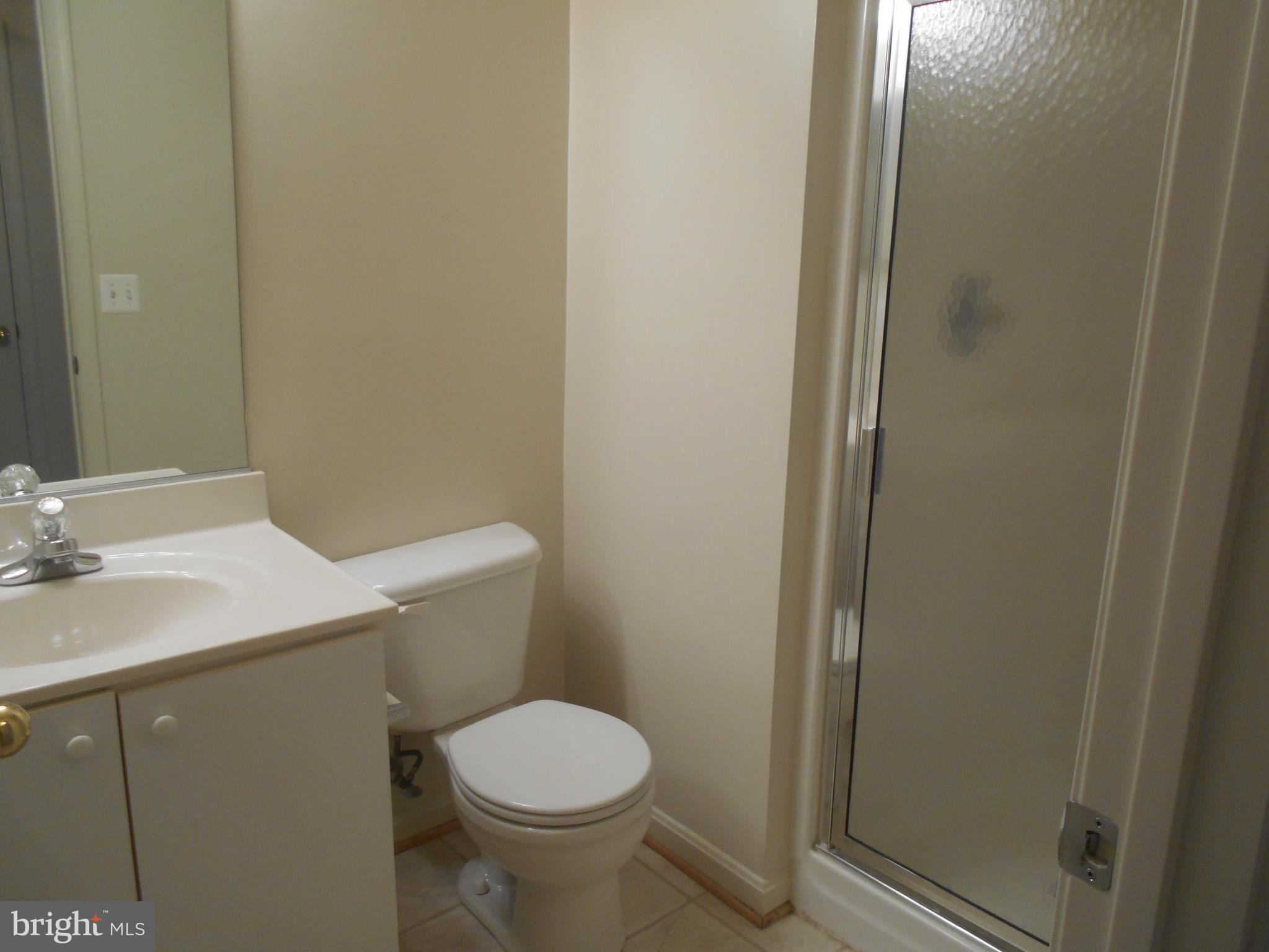650 Luthardt Road Baltimore, MD 21220 - Photo 6 of 22 Bath