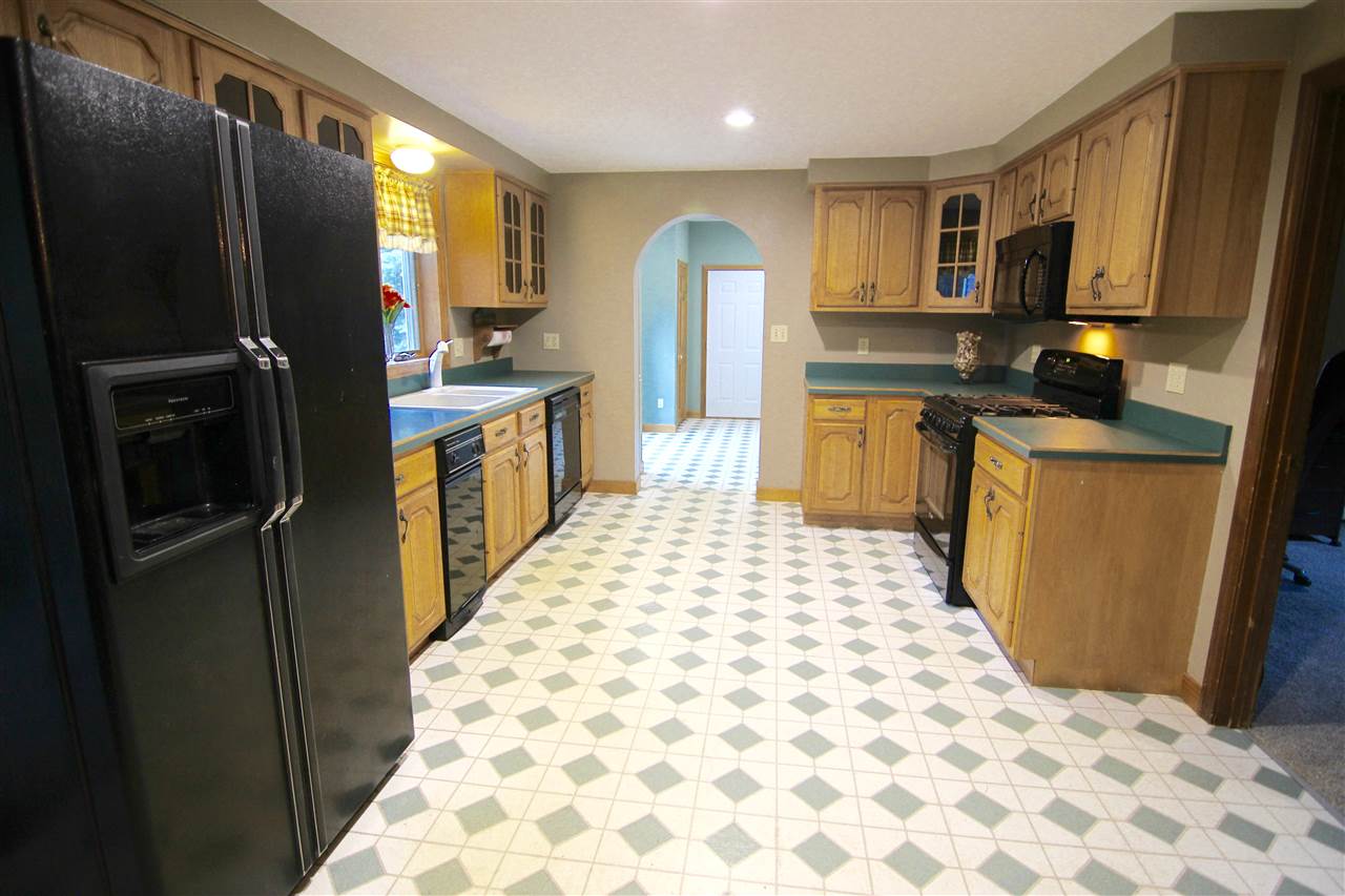 286 Roller Coaster Road Strafford, NH 03884 - Photo 6 of 38
