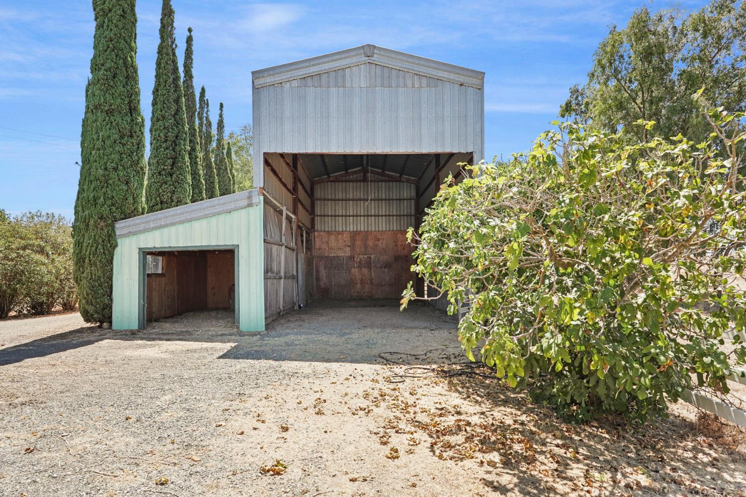 8251 North Waverly Road Linden, CA 95236 - Photo 82 of 89