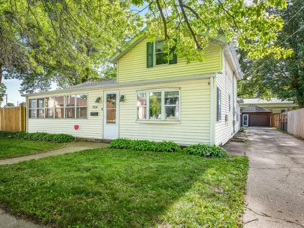 $175,000 | 304 North 3rd Street, Oregon, IL 61061