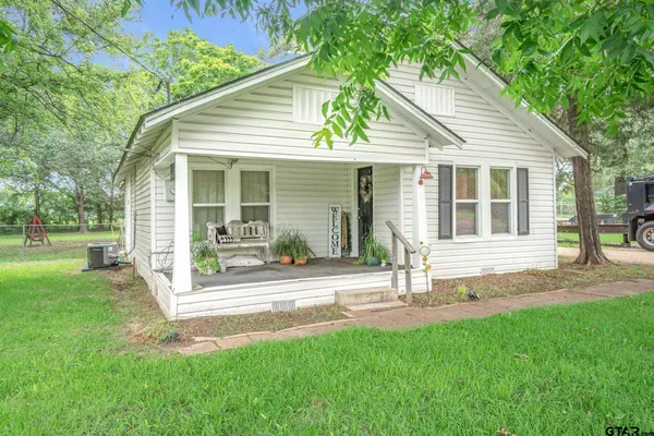 $120,000 | 963 East Main Street, Van, TX 75790