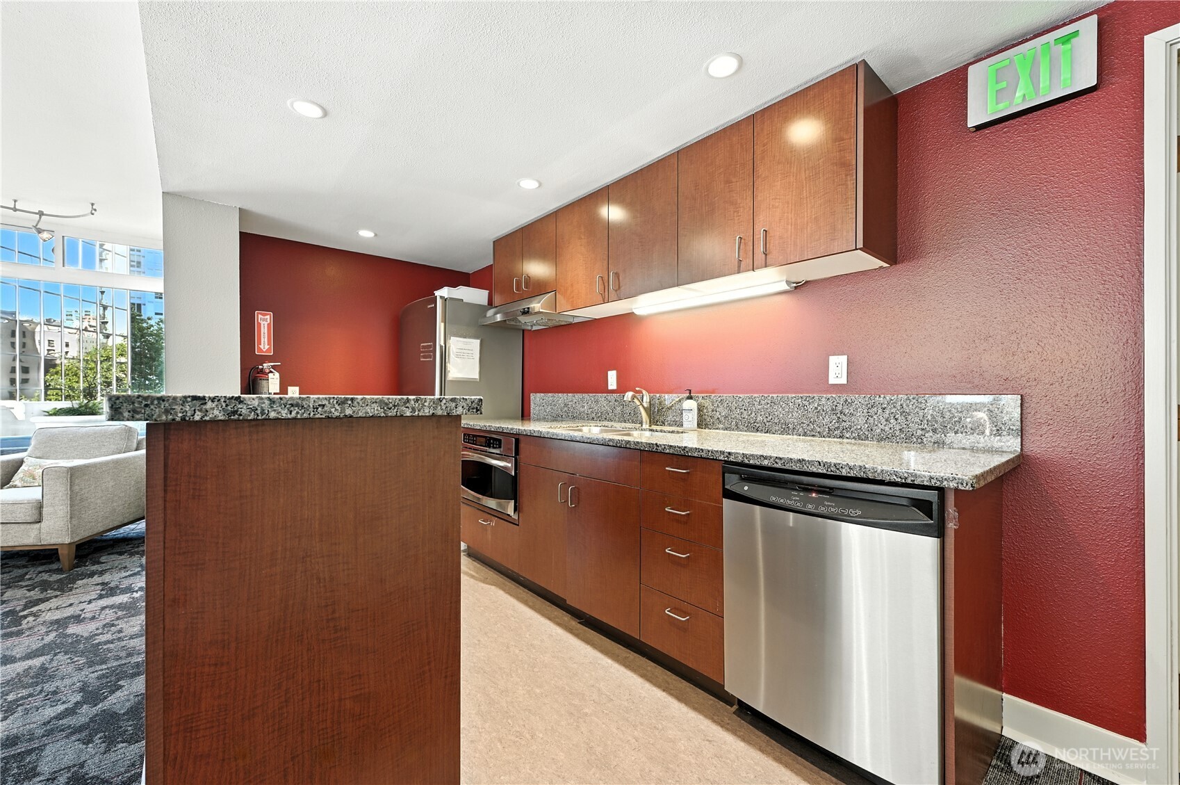 2100 3rd Avenue, Unit 2604 Seattle, WA 98121 - Photo 20 of 27