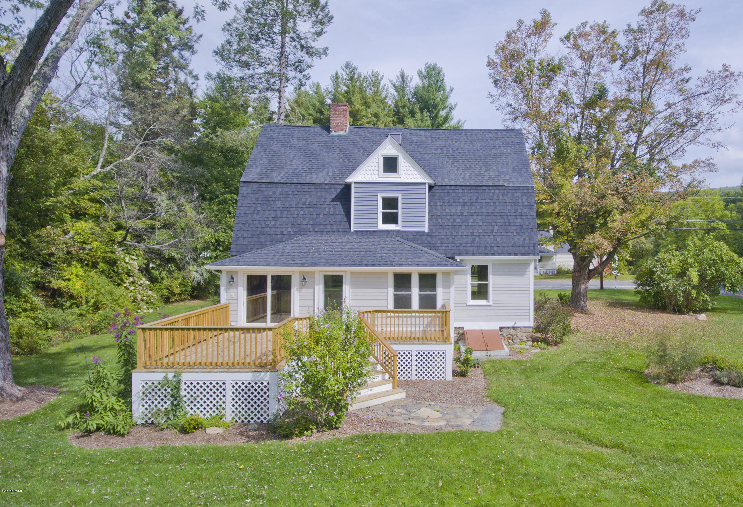 274 State Road Great Barrington, MA 01230 - Photo 27 of 32 exterior back