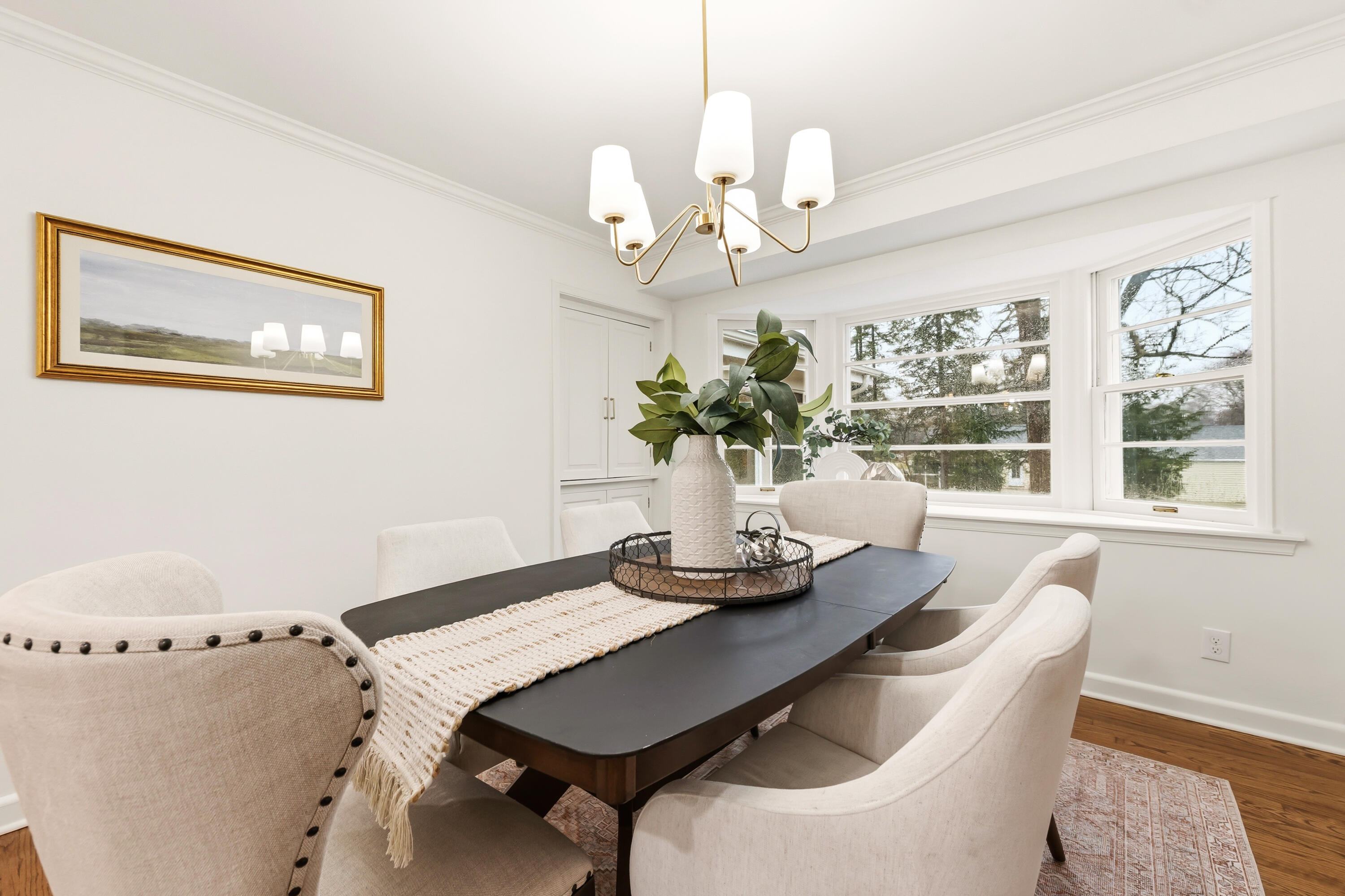 800 East Hermitage Road Bayside, WI 53217 - Photo 11 of 58 Dining Room