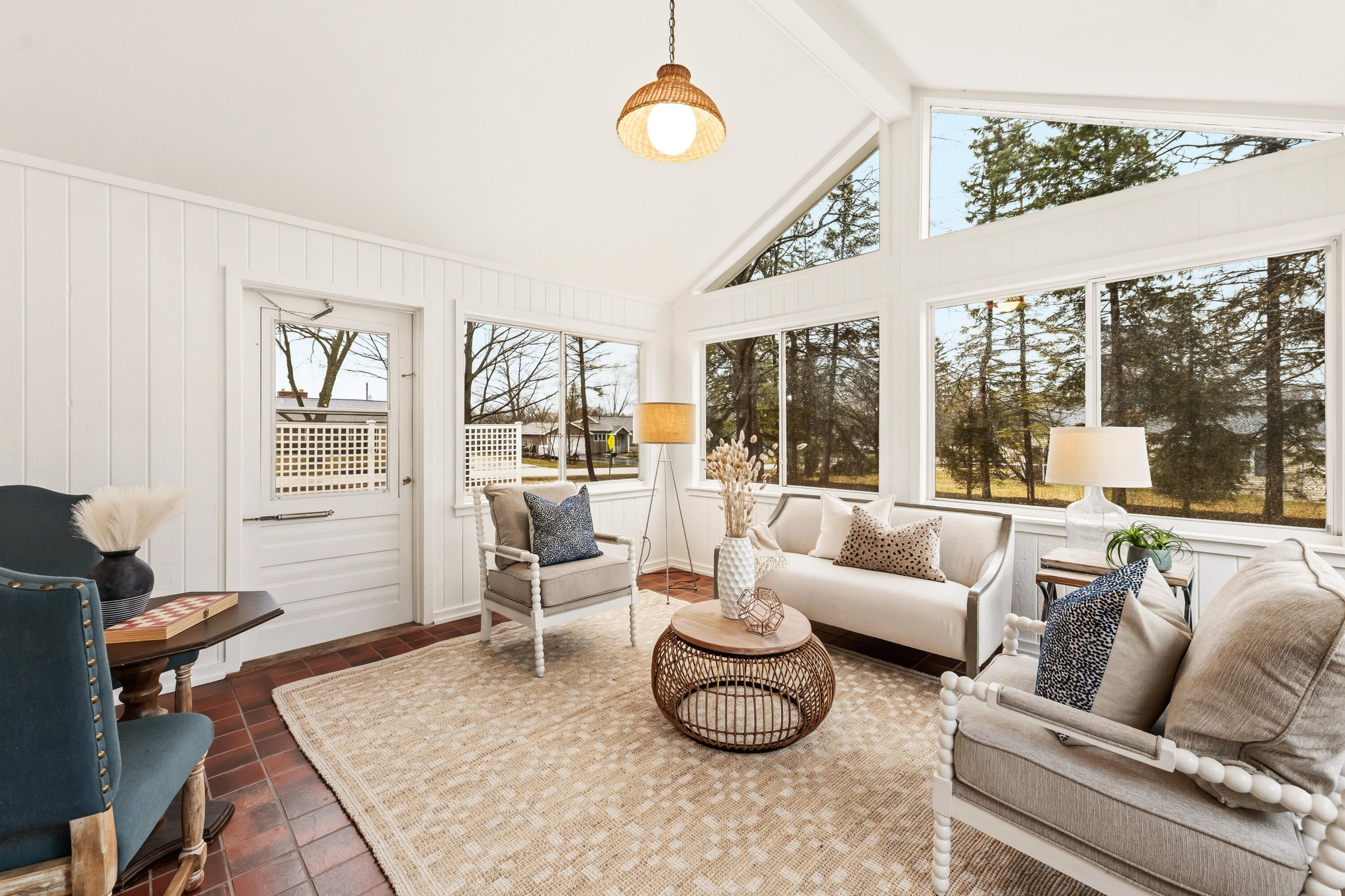 800 East Hermitage Road Bayside, WI 53217 - Photo 26 of 58 3 Season Room