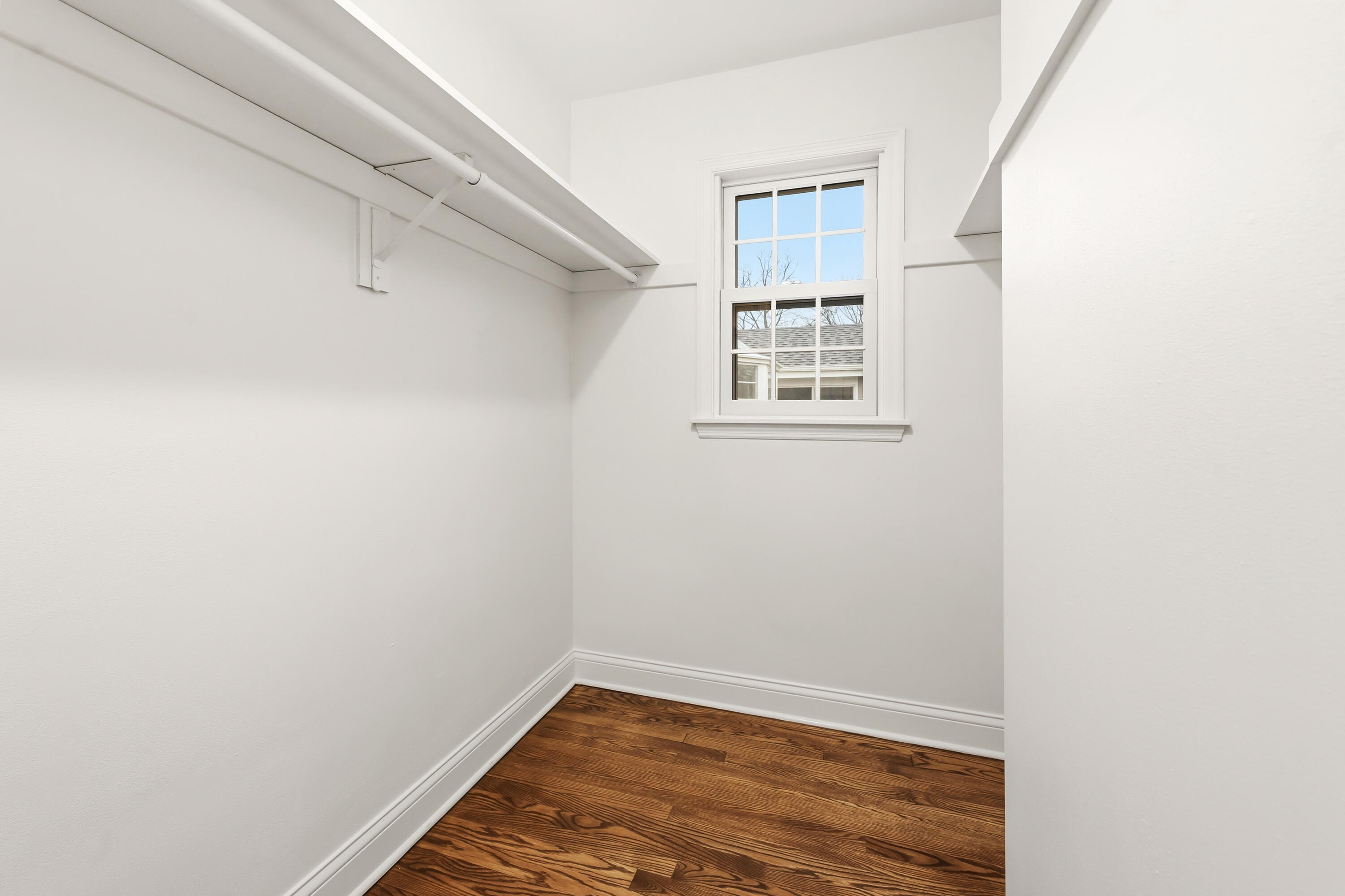 800 East Hermitage Road Bayside, WI 53217 - Photo 37 of 58 Primary Closet