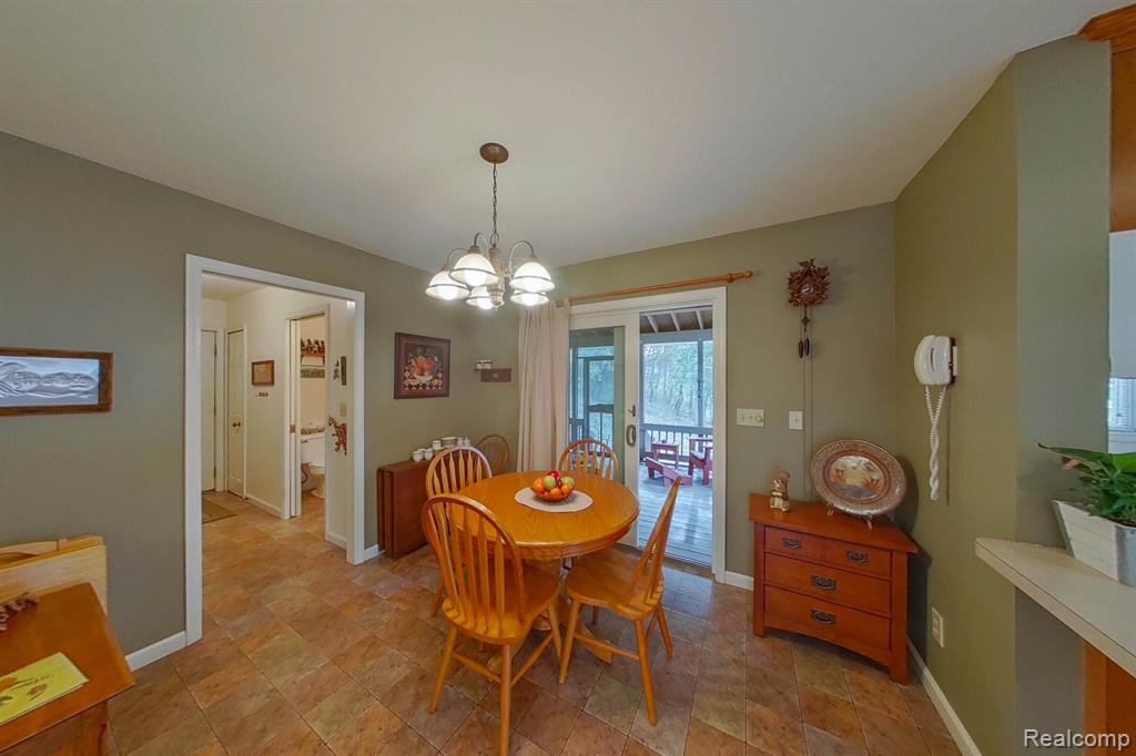 9345 Foley Crossing Fenton, MI 48430 - Photo 17 of 58