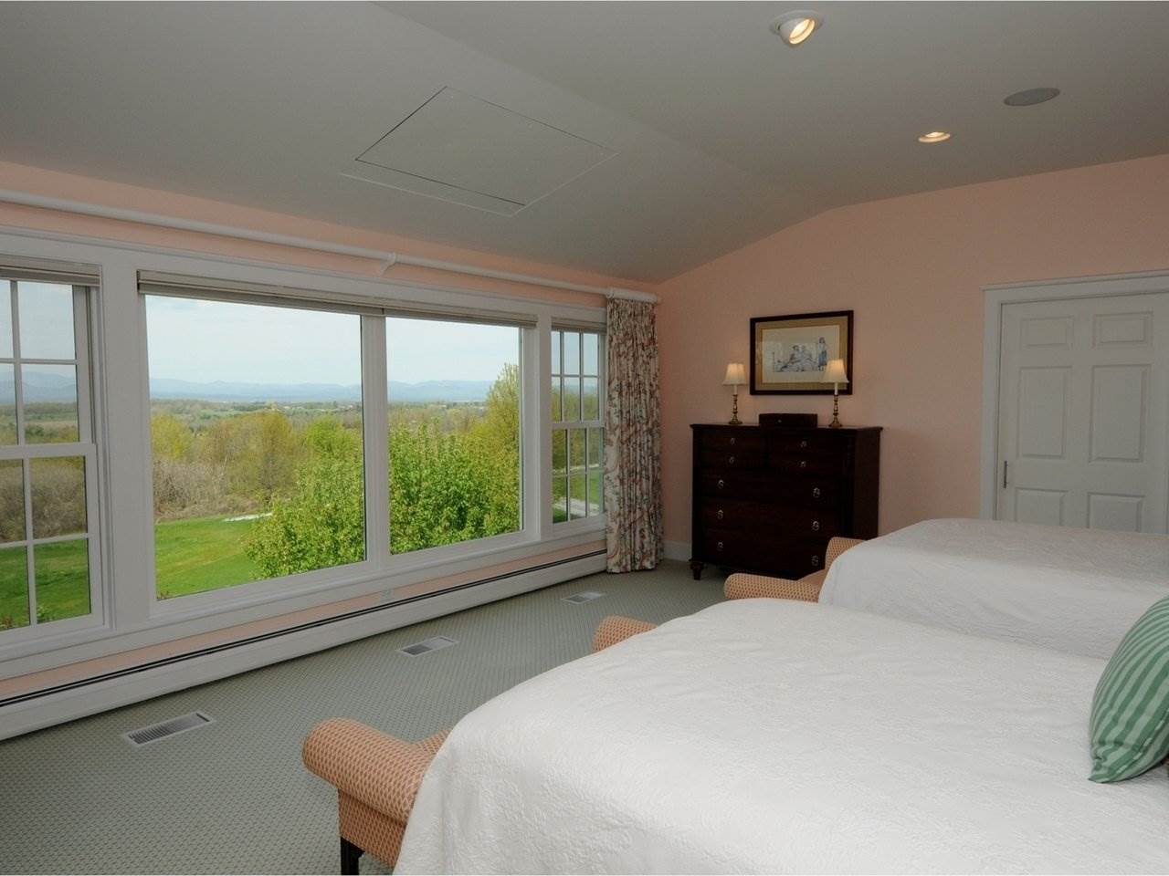 323 Upper Old Town Trail Charlotte, VT 05445 - Photo 17 of 28