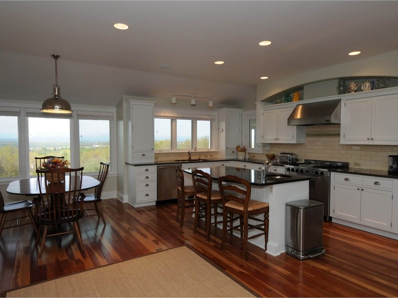 323 Upper Old Town Trail Charlotte, VT 05445 - Photo 10 of 28