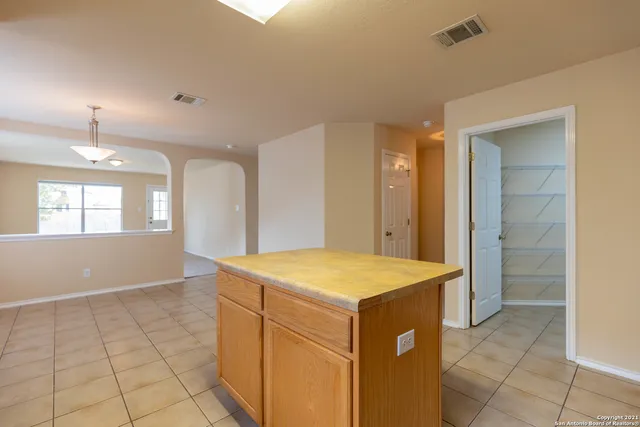 $1,850 | 2476 Medina Drive, New Braunfels, TX 78130