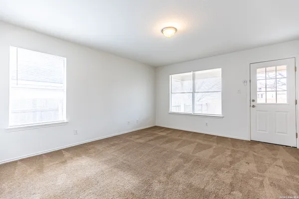 $1,699 | 2476 Medina Drive, New Braunfels, TX 78130