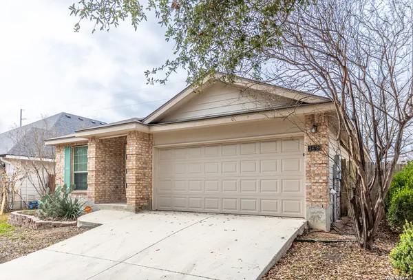 $1,699 | 2476 Medina Drive, New Braunfels, TX 78130