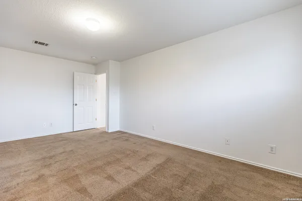 $1,699 | 2476 Medina Drive, New Braunfels, TX 78130