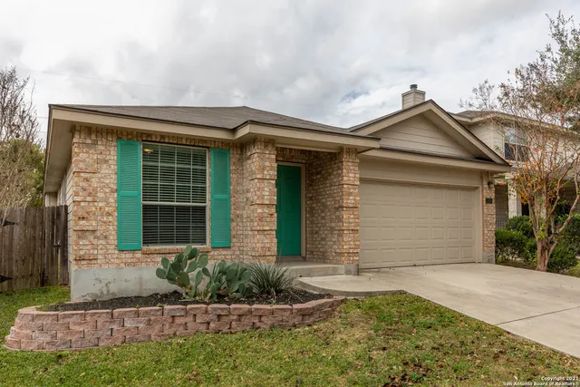$1,850 | 2476 Medina Drive, New Braunfels, TX 78130