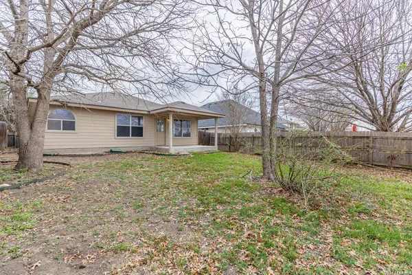 $1,699 | 2476 Medina Drive, New Braunfels, TX 78130