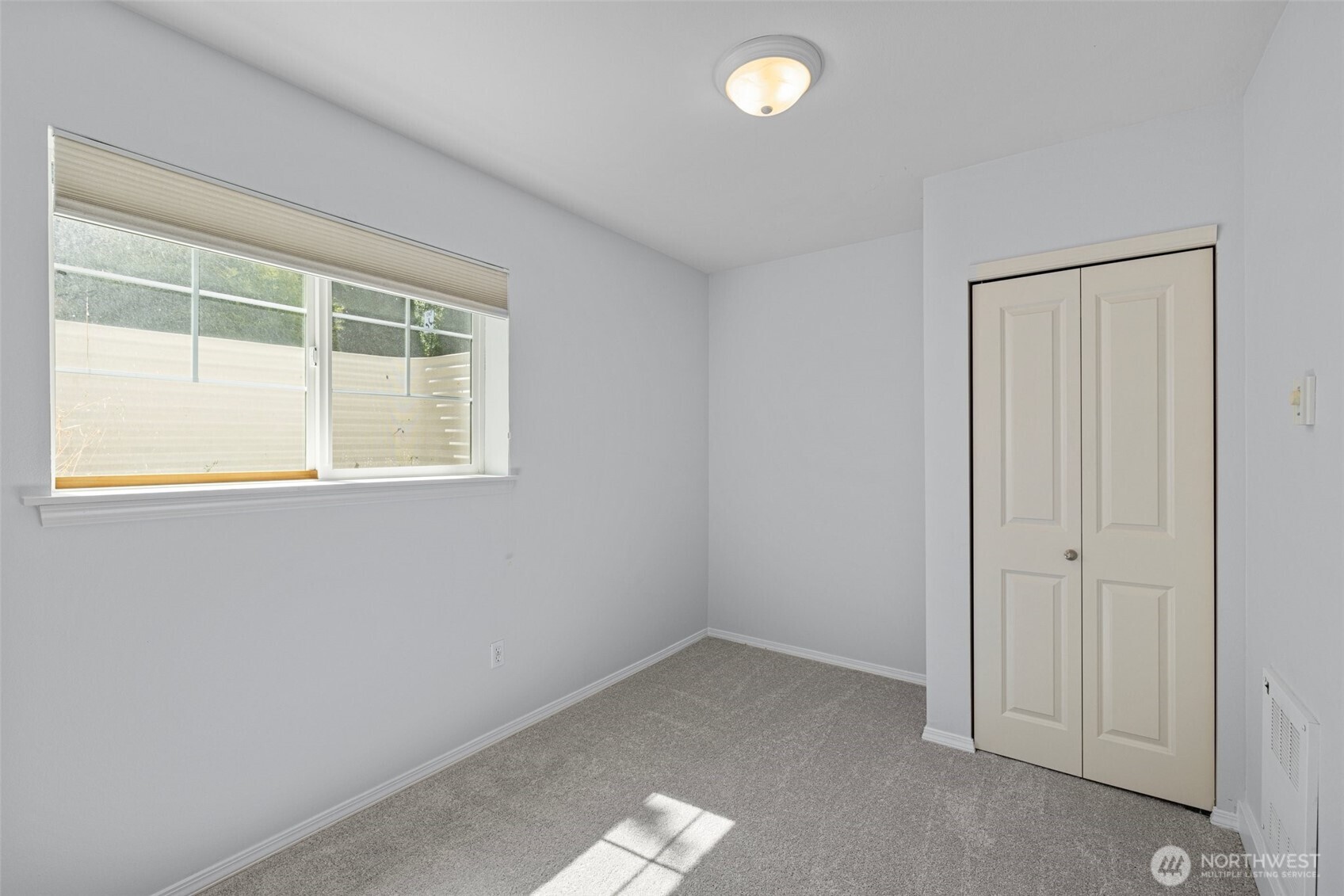 10129 Holman Road Northwest Seattle, WA 98177 - Photo 21 of 26