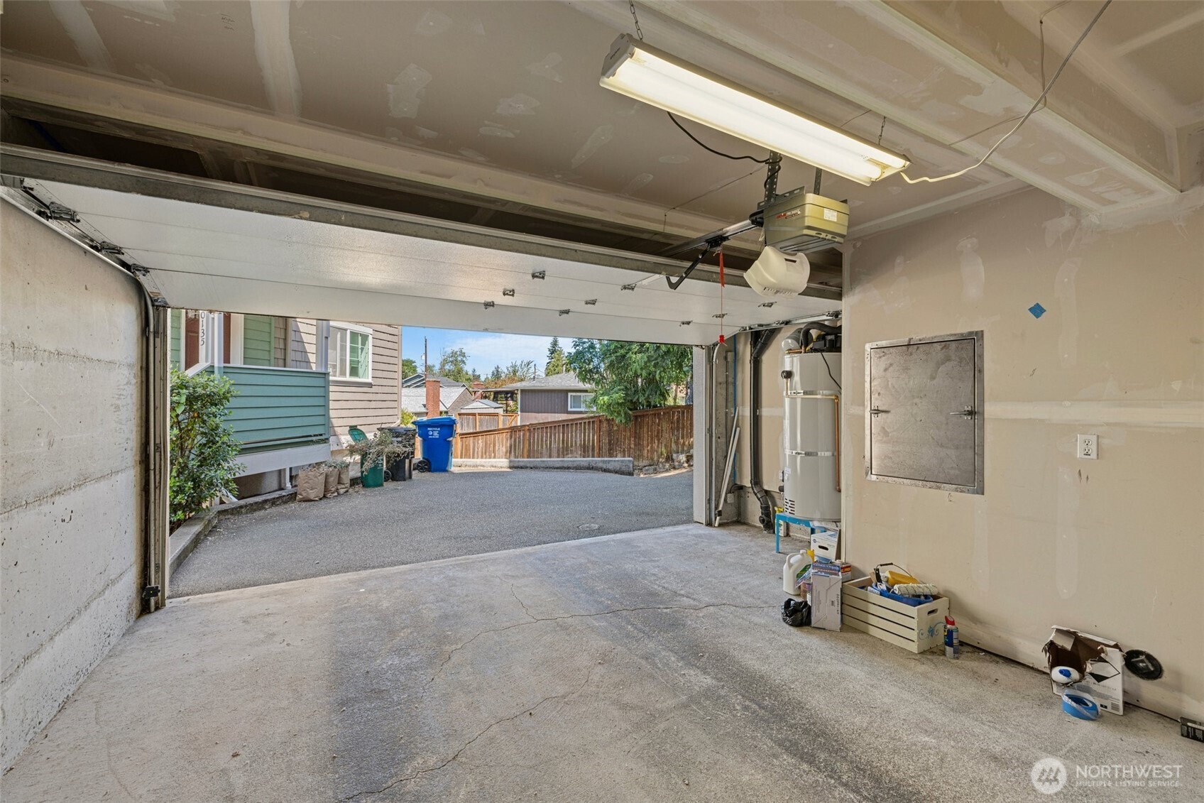 10129 Holman Road Northwest Seattle, WA 98177 - Photo 22 of 26