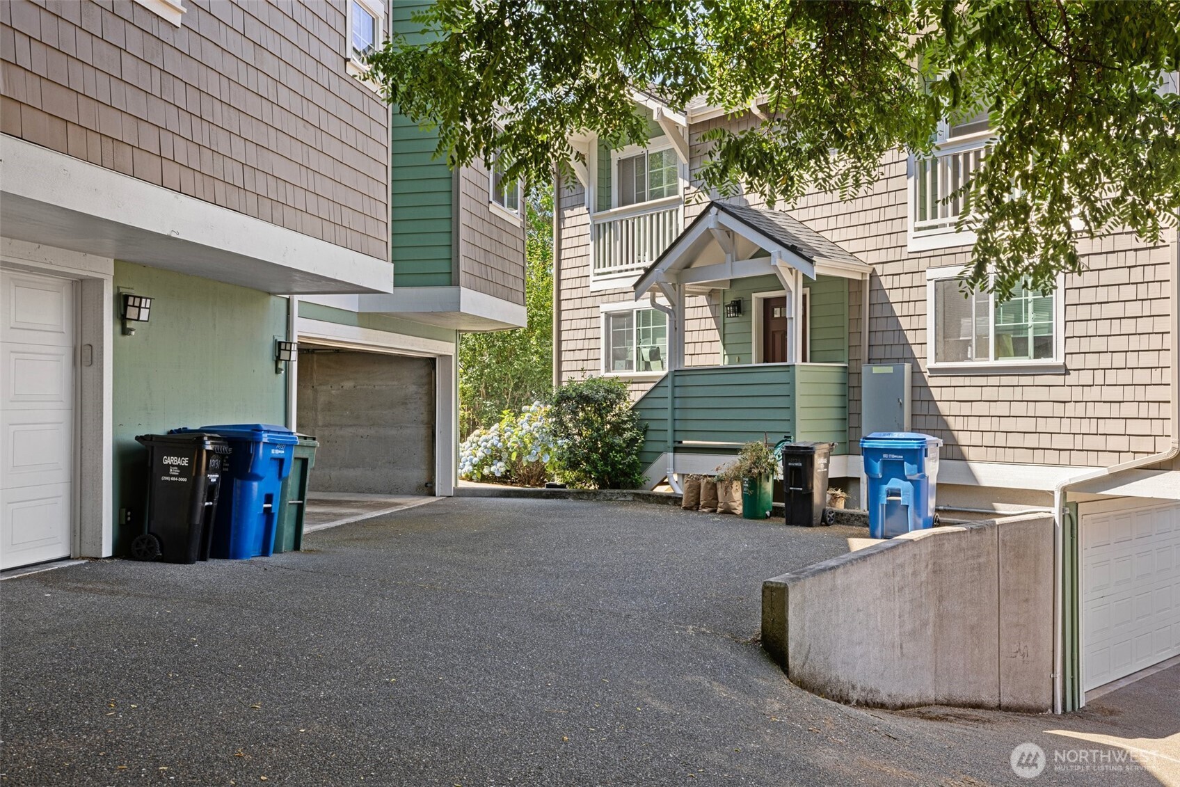 10129 Holman Road Northwest Seattle, WA 98177 - Photo 23 of 26