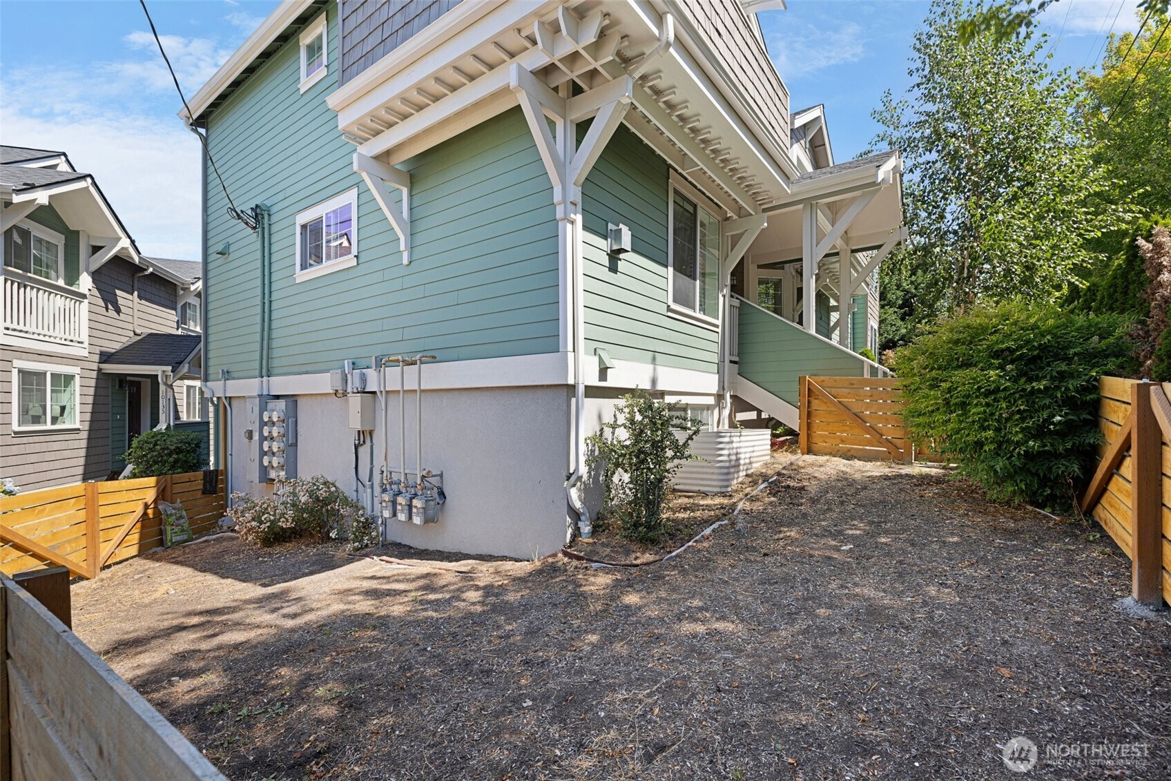 10129 Holman Road Northwest Seattle, WA 98177 - Photo 25 of 26