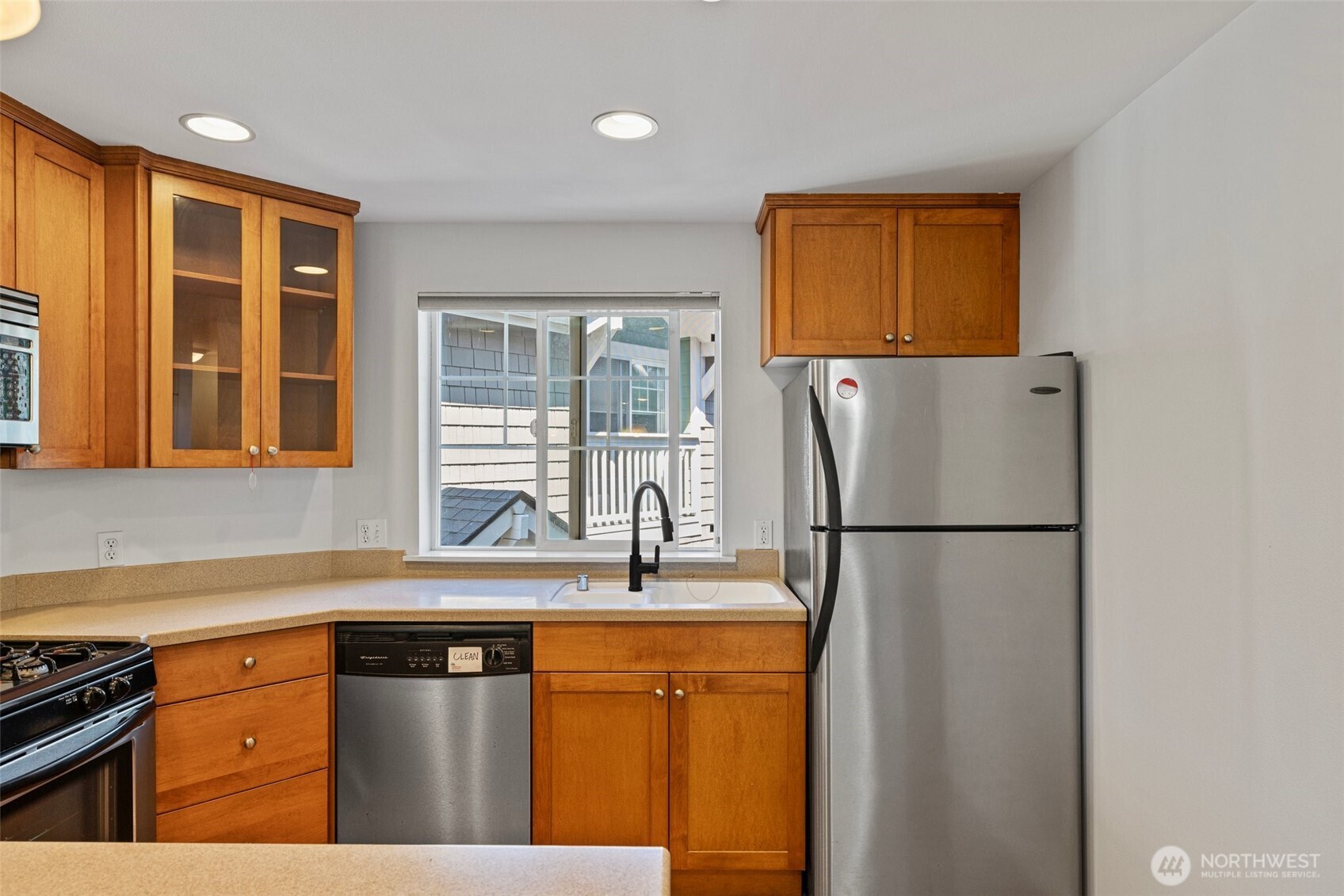 10129 Holman Road Northwest Seattle, WA 98177 - Photo 6 of 26